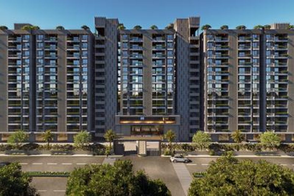 WhatsApp Image 2025-08-18 at 9.09.23 PM (1)